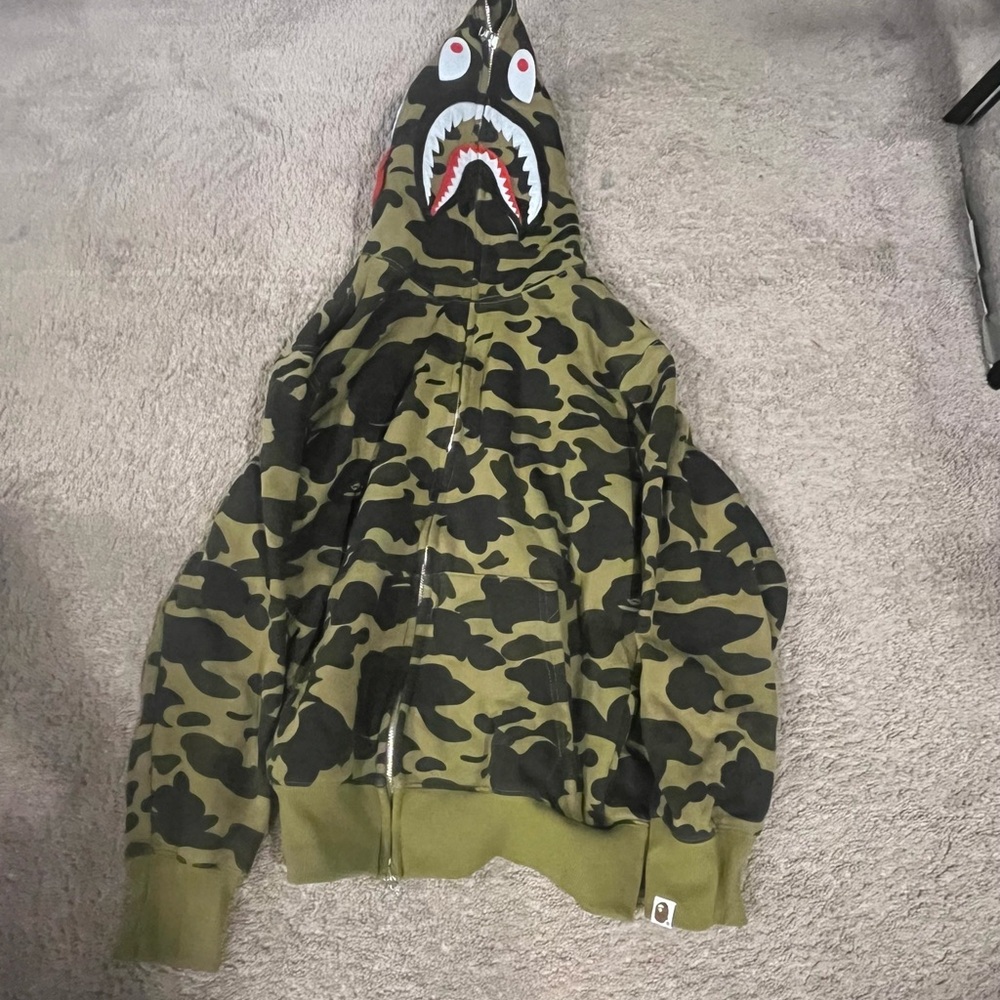 BAPE full zip up hoodie